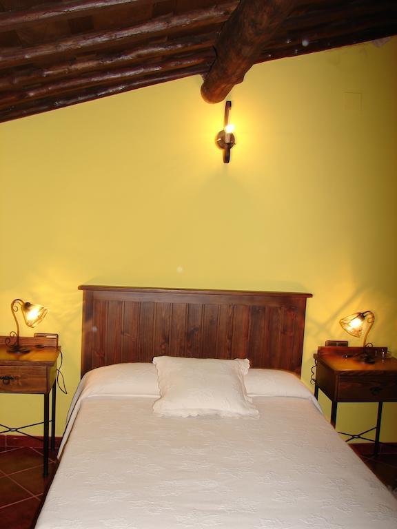 La Boticaria Casa Rural Apartamento Descargamaría Quarto foto